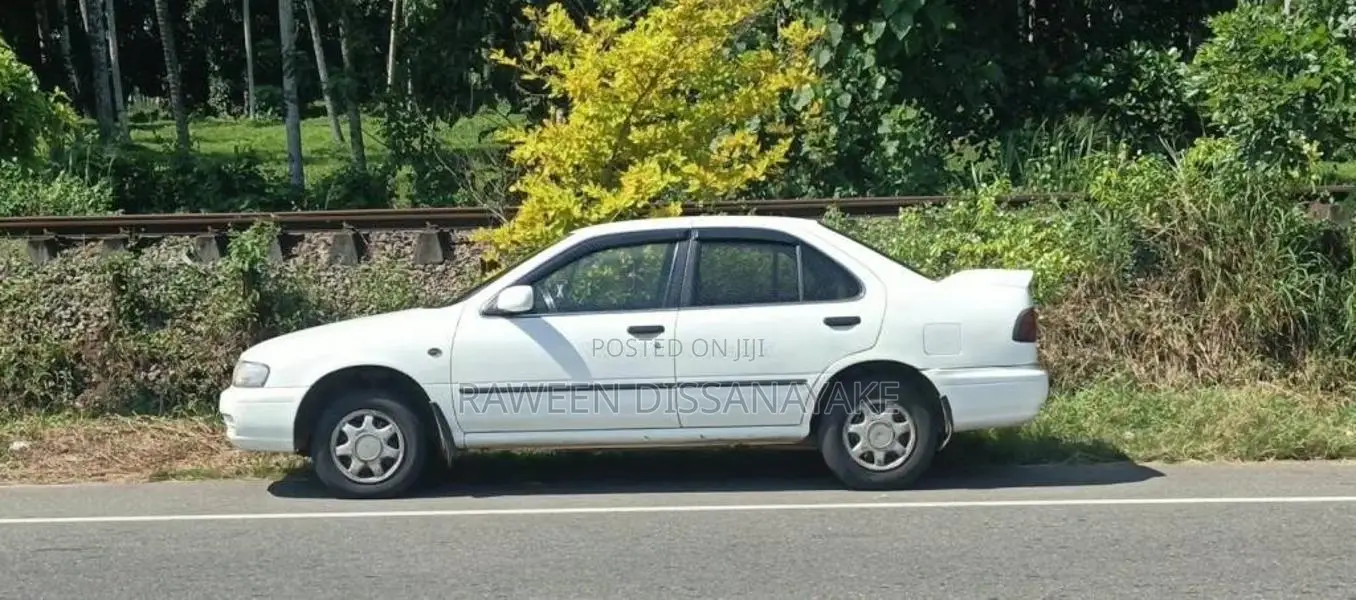Nissan Sunny FB14 1999 Car (Used)