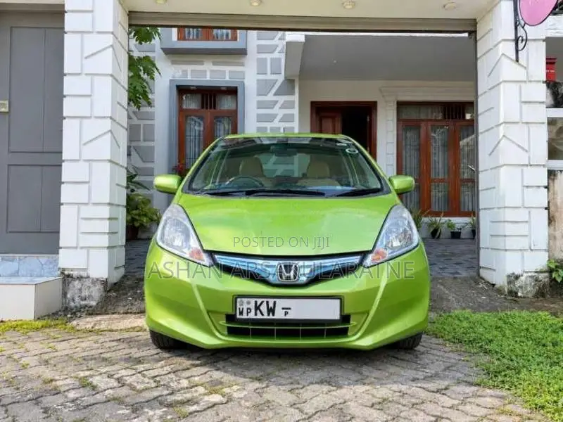 Honda Fit 2012 Car (Used)