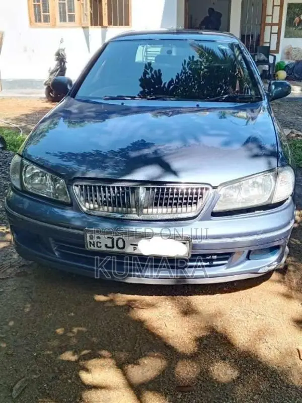 Nissan Sunny 2001 Car (Used)