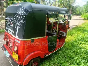 Bajaj RE 2006 Three Wheel (Used)