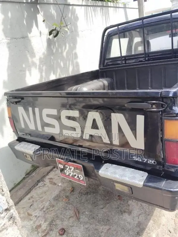Nissan Cab 1986 Pickup (Used)