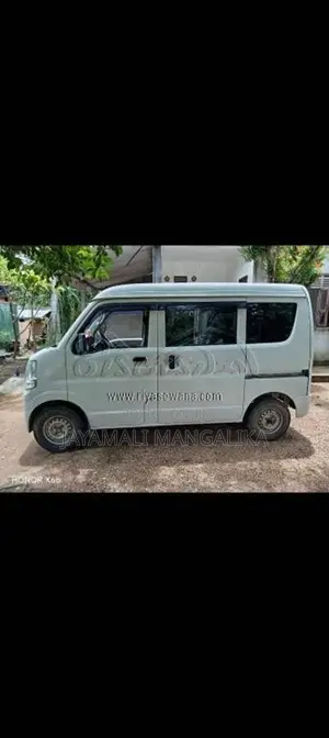 Nissan Clipper 2020 Van (Used)