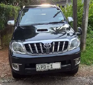 Toyota Hilux 2006 Pickup (Used)