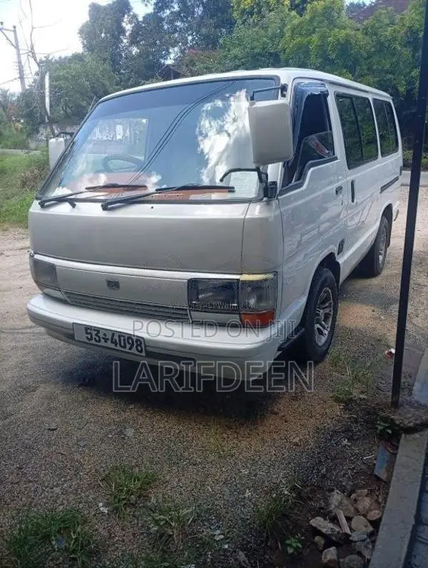 Toyota Hiace 51 1988 Van (Used)