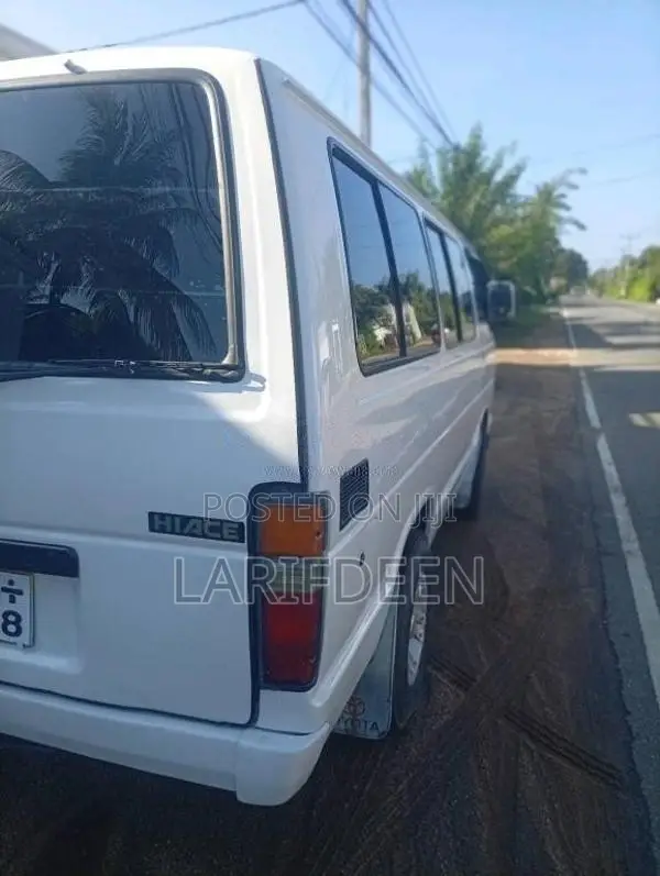 Toyota Hiace 51 1988 Van (Used)