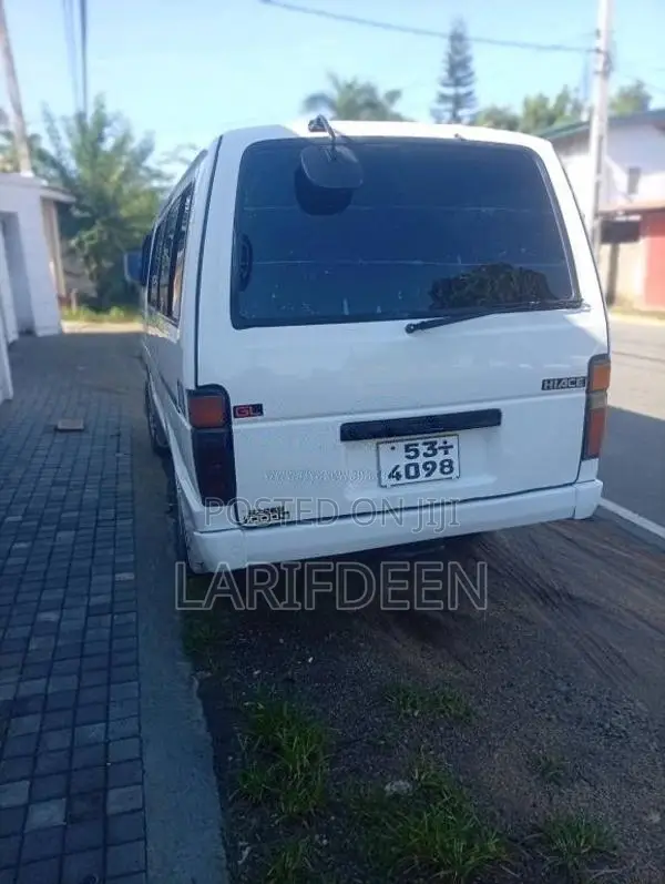 Toyota Hiace 51 1988 Van (Used)