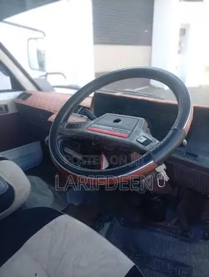 Toyota Hiace 51 1988 Van (Used)