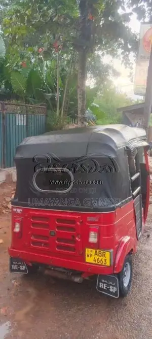 Bajaj 4 Stroke 2018 Three Wheel (Used)