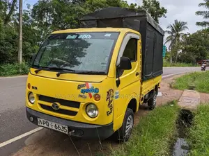 Tata Dimo Batta 2011 Lorry (Used)