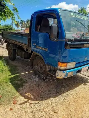 Nissan A 1990 Lorry (Used)