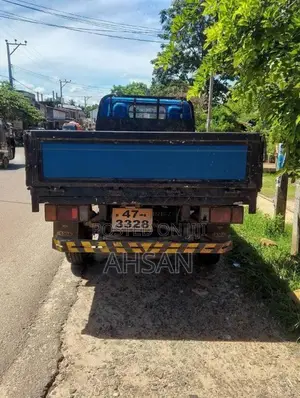 Nissan A 1990 Lorry (Used)