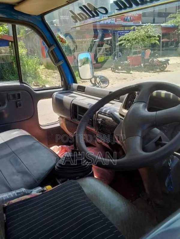 Nissan A 1990 Lorry (Used)