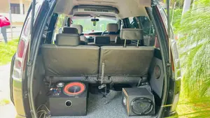 Toyota Noah Kr41 2004 Van (Used)