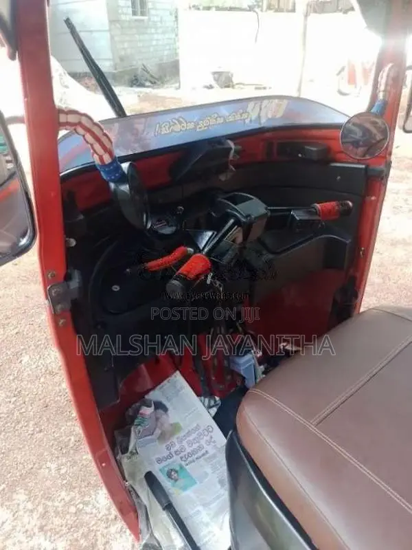 Bajaj 4 Stroke 2018 Three Wheel (Used)