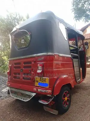 Bajaj 4 Stroke 2018 Three Wheel (Used)