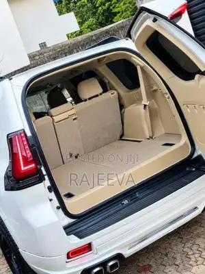Toyota Land Cruiser Prado 150 5 Forward 2015 SUV (Used)