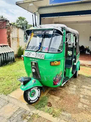 Bajaj 2 Stroke 2006 Three Wheel (Used)