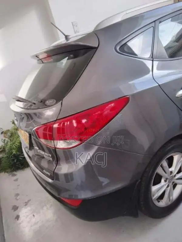 Hyundai Tucson 2012 SUV (Used)