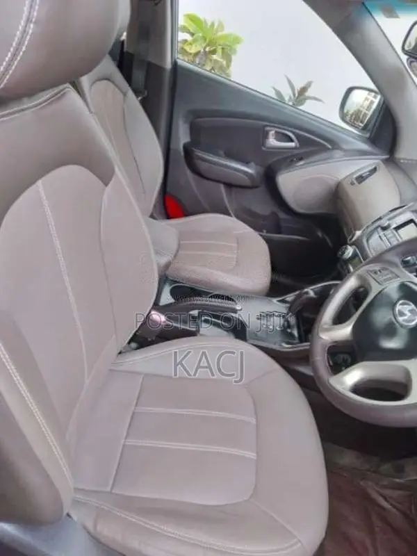 Hyundai Tucson 2012 SUV (Used)