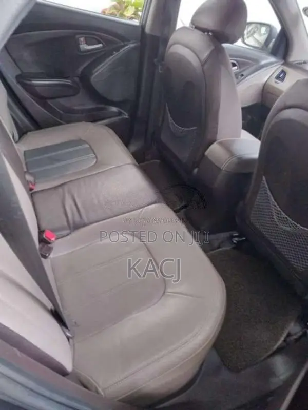 Hyundai Tucson 2012 SUV (Used)