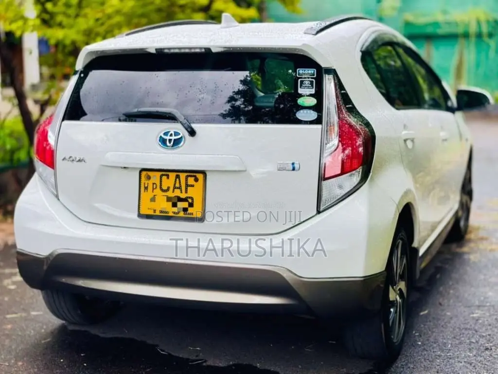 Toyota Aqua X Urban 2015 Car (Used)