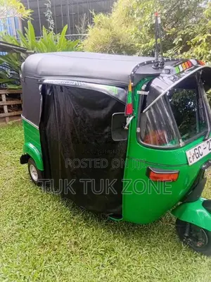 Bajaj RE 2 Stroke 2000 Three Wheel (Used)