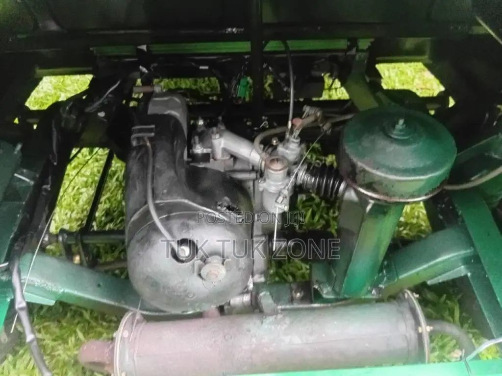 Bajaj RE 2 Stroke 2000 Three Wheel (Used)