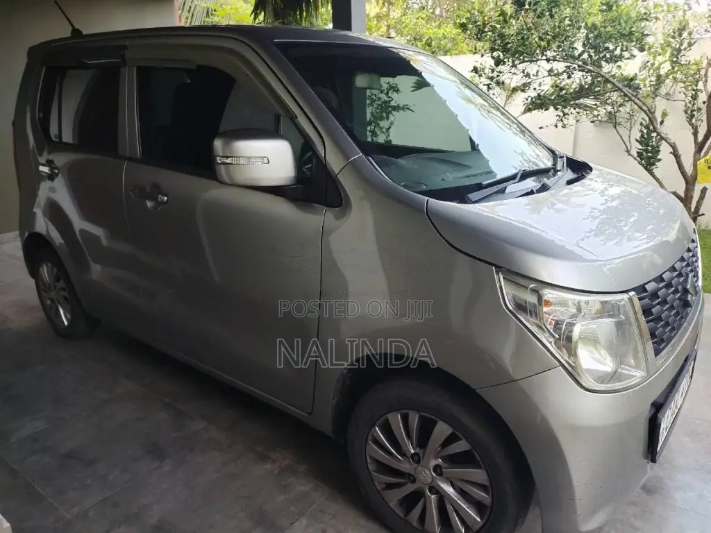 Suzuki Wagan R Fx 2016 Car (Used)