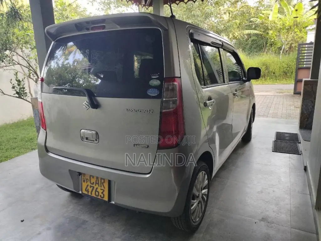 Suzuki Wagan R Fx 2016 Car (Used)