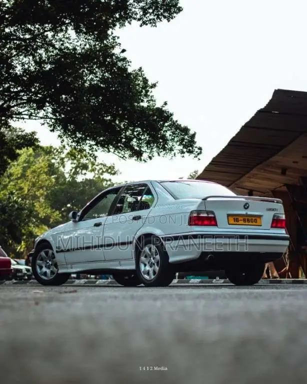 BMW E36 320i 1991 Car (Used)