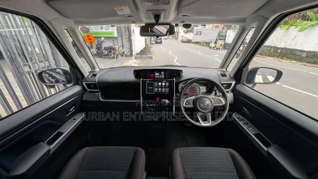 Toyota Roomy Custom G 2024 Car Unregistered (Recondition)