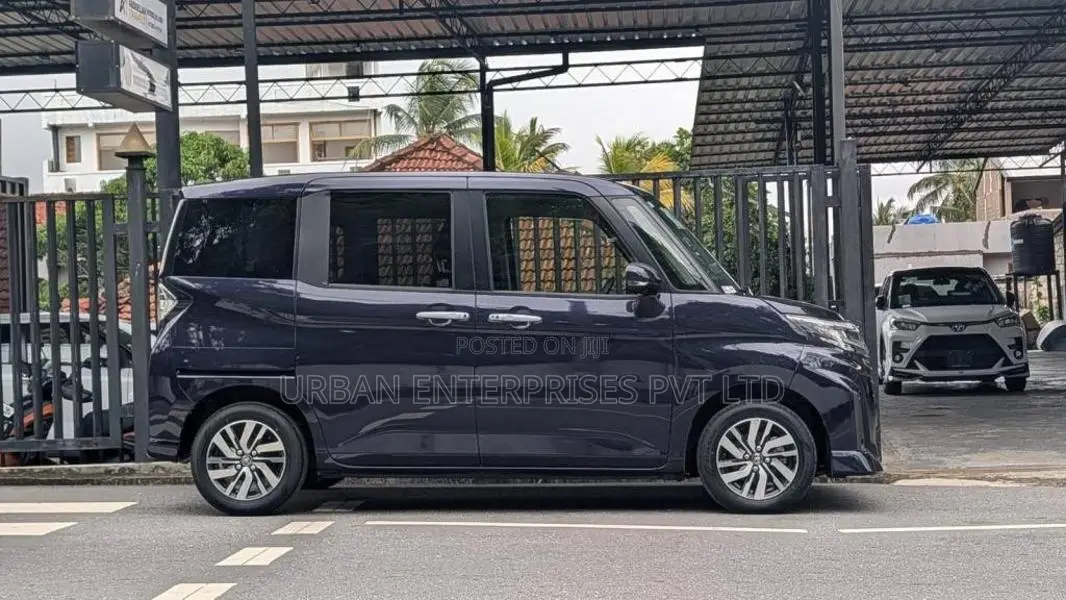 Toyota Roomy Custom G 2024 Car Unregistered (Recondition)