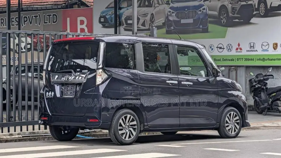 Toyota Roomy Custom G 2024 Car Unregistered (Recondition)