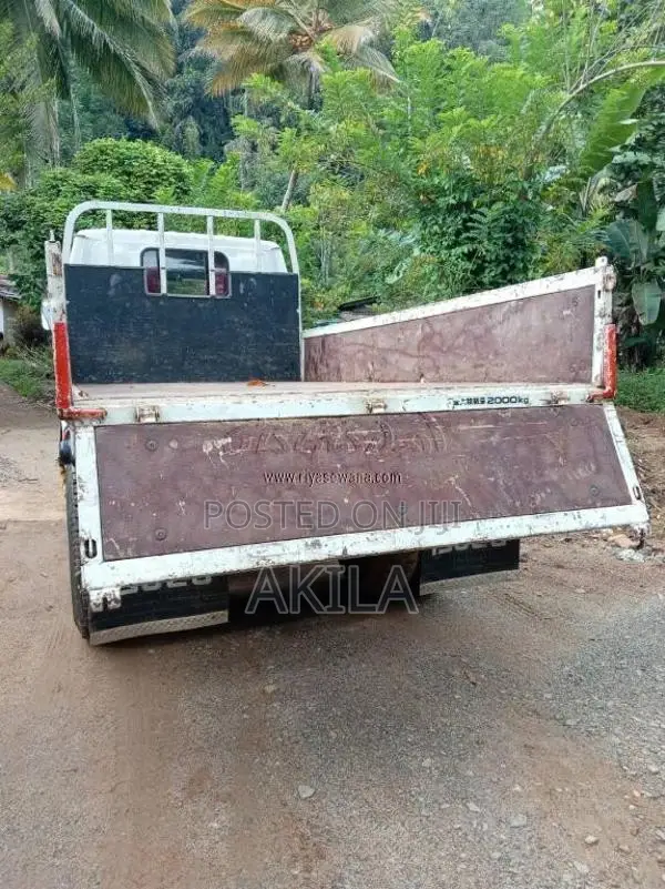 Isuzu Elf 250 2026 Lorry (Used)