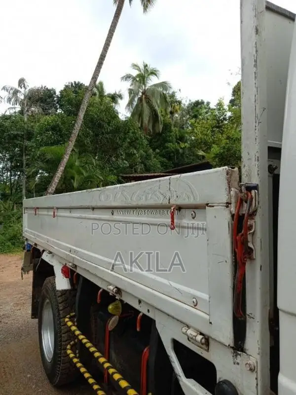 Isuzu Elf 250 2026 Lorry (Used)