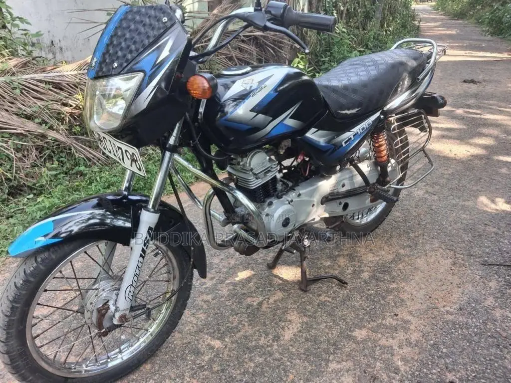 Bajaj CT-100 2015 Motorbike (Used)