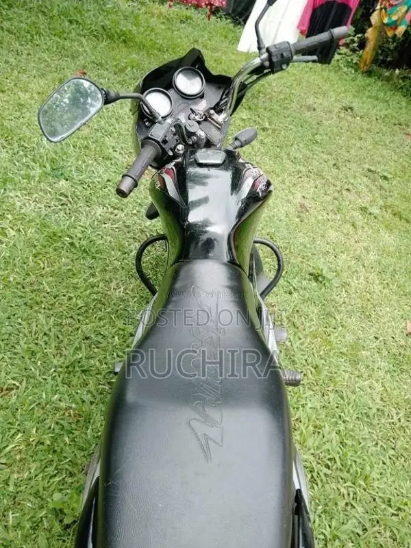 Bajaj Discover 2010 Motorbike (Used)