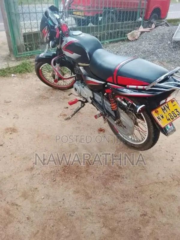 Bajaj CT-100 2006 Motorbike (Used)