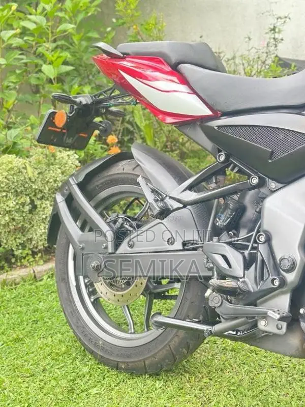 Bajaj NS200 Bs7 2026 Motorbike (Used)