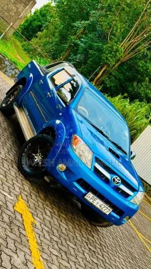 Toyota HILUX 3 0 2006 Pickup (Used)