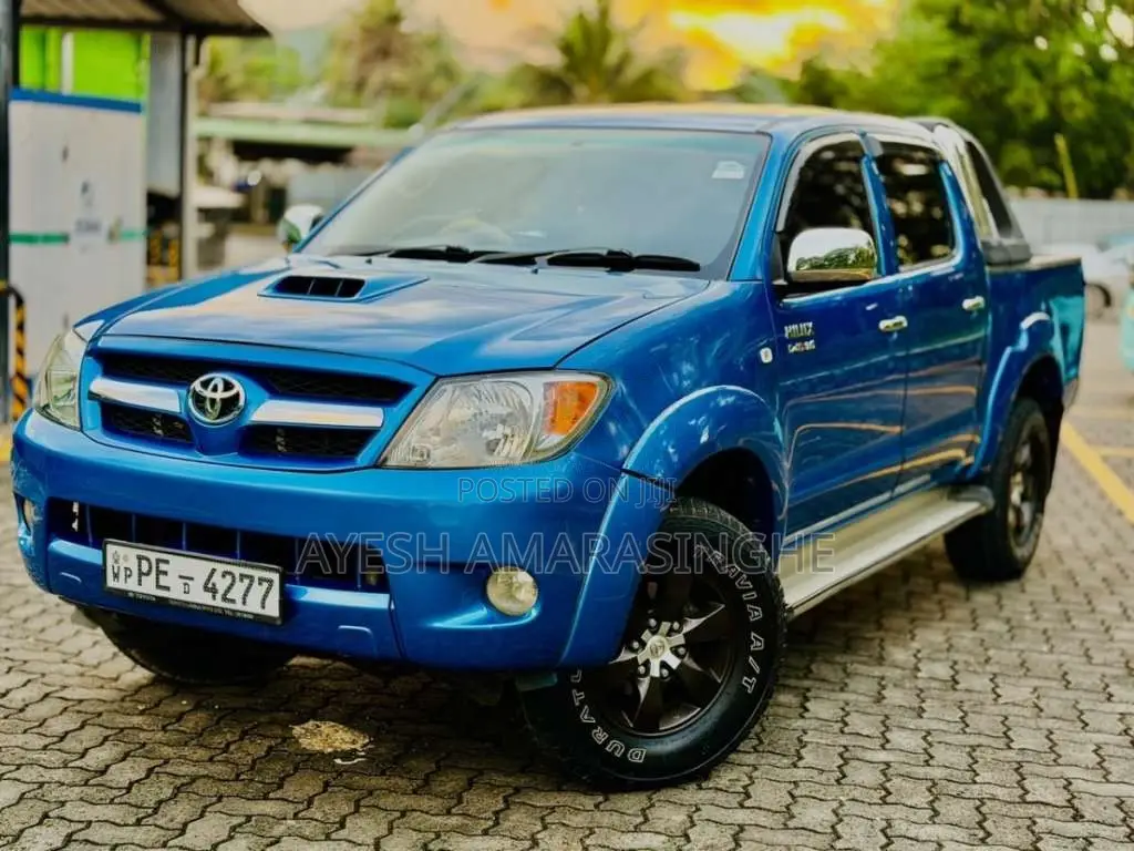 Toyota HILUX 3 0 2006 Pickup (Used)