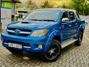 Toyota HILUX 3 0 2006 Pickup (Used)