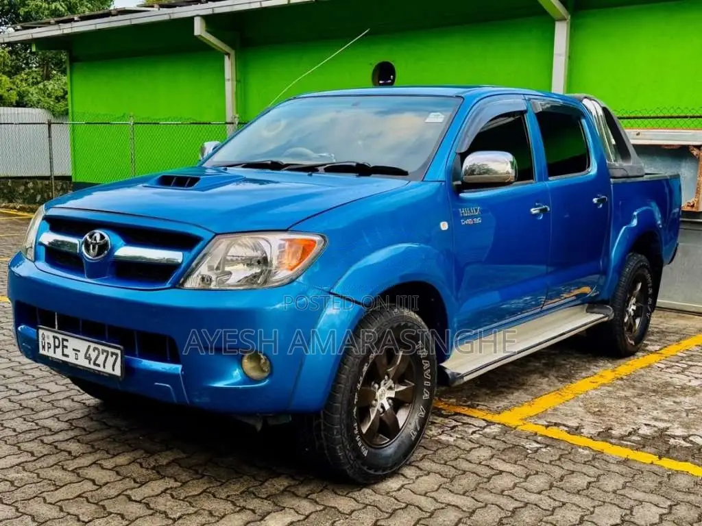 Toyota HILUX 3 0 2006 Pickup (Used)