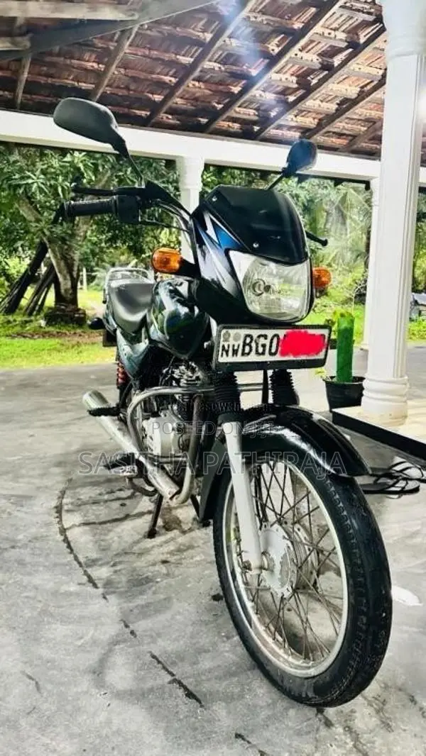 Bajaj CT-100 2018 Motorbike (Used)