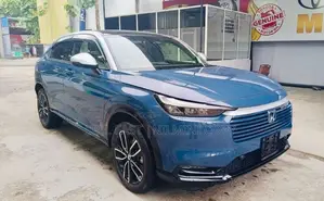 Honda Vezel Z Play 2024 SUV (Used)