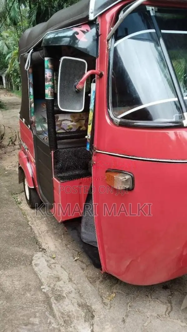 Bajaj 2 Stroke 1999 Three Wheel (Used)