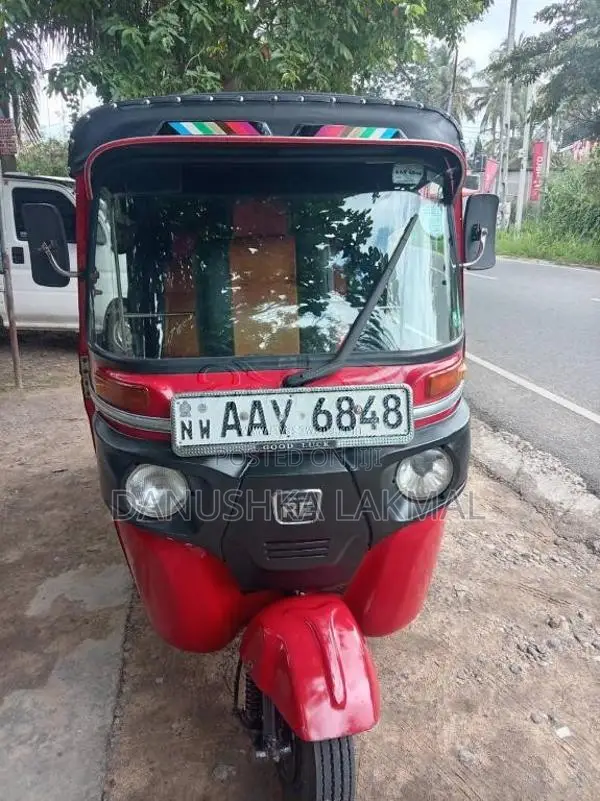Bajaj RE 4 Stroke 2015 Three Wheel (Used)