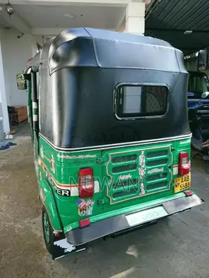 Bajaj 4 stroke 2012 Three Wheel (Used)