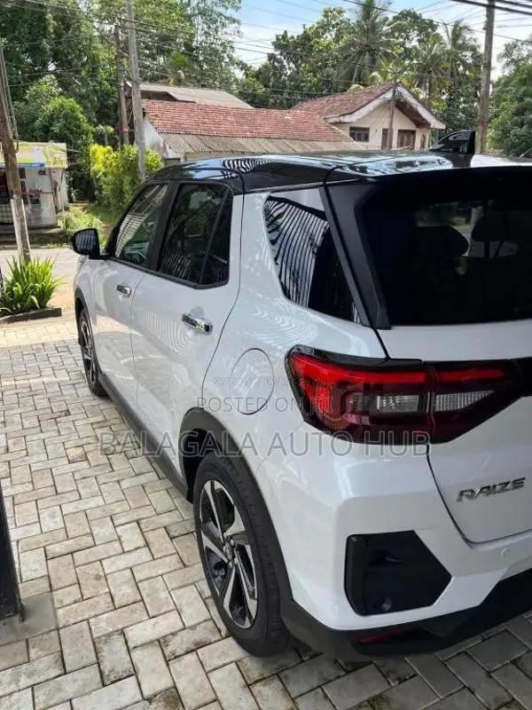 Toyota Raize Hybrid 2026 SUV Unregistered (Recondition)