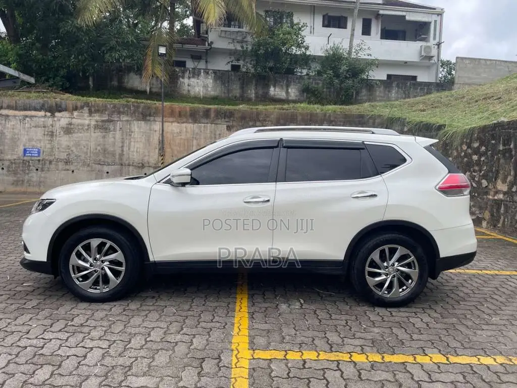 Nissan X-Trail 2016 SUV (Used)